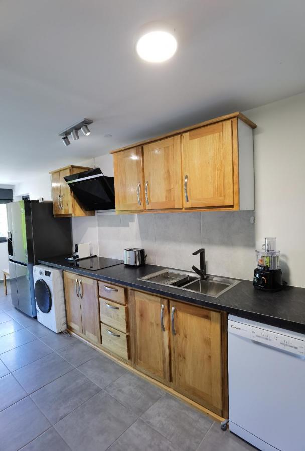 T3 - 100M2 - Residence Georgette Terre Sainte Экстерьер фото